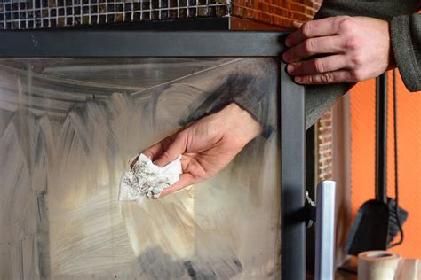 how to clean glass on jotul stove
